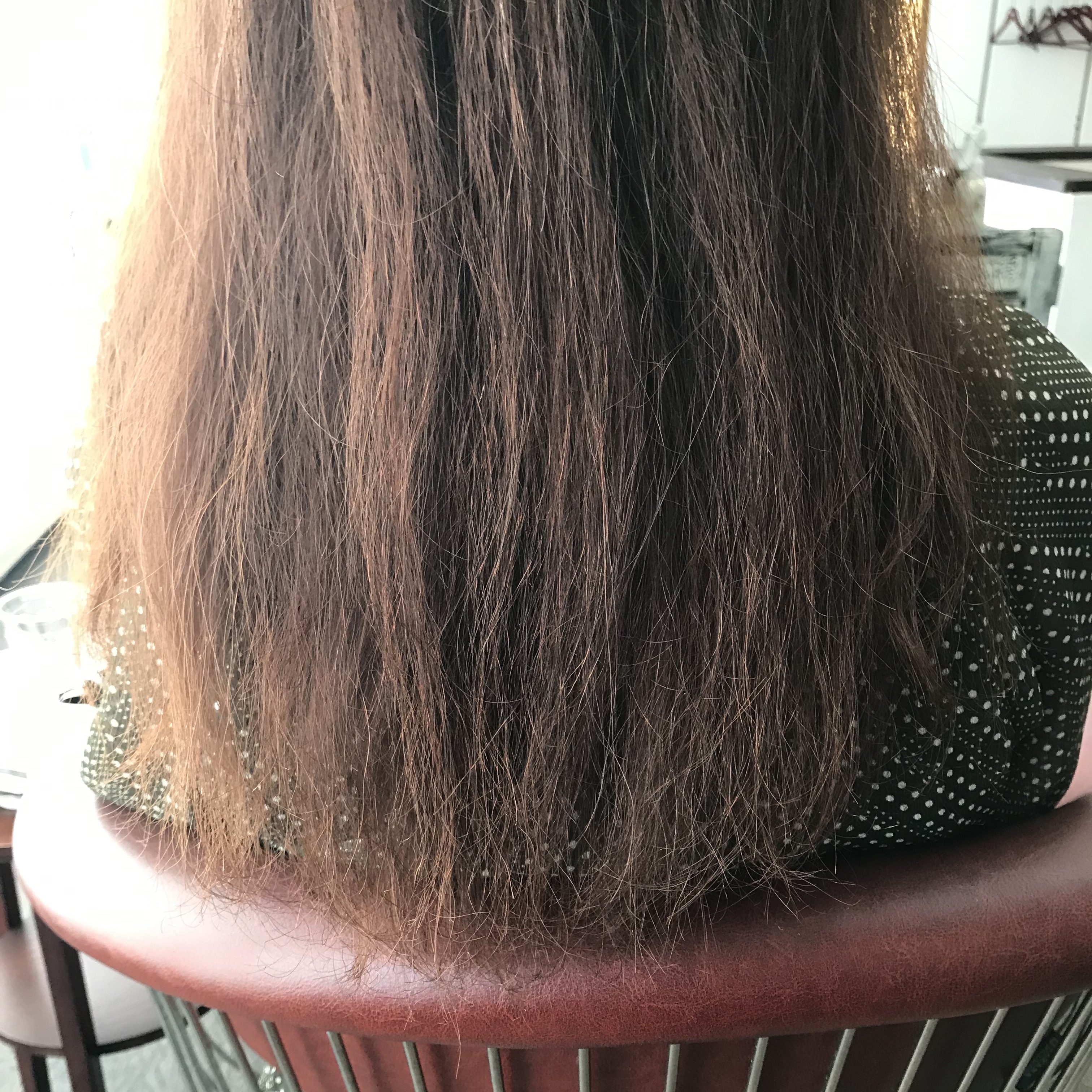 デジタルパーマの失敗でちりちりに ビビリ毛になってしまった髪の修正 大阪南堀江の美容室 Cinq南堀江 サンク